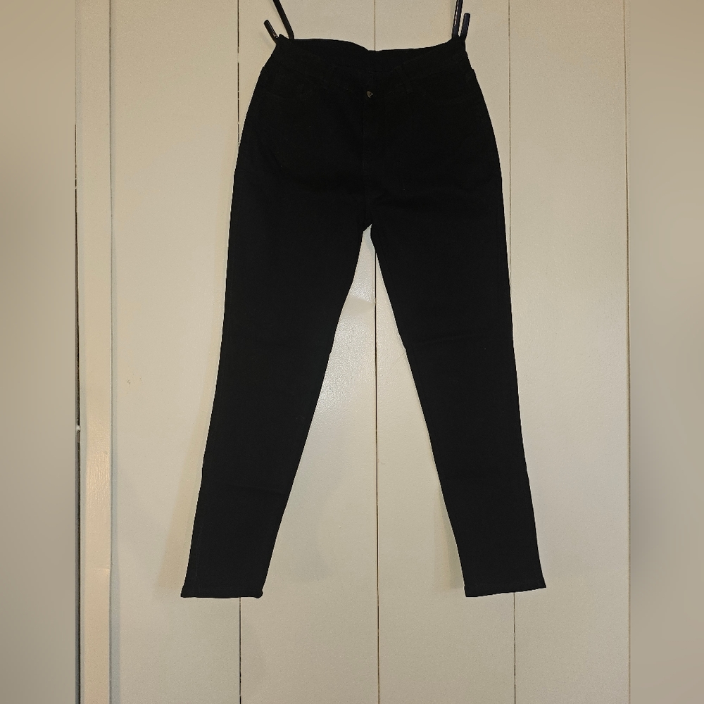 Kunmi Jeans Long XL Black NWT in packaging